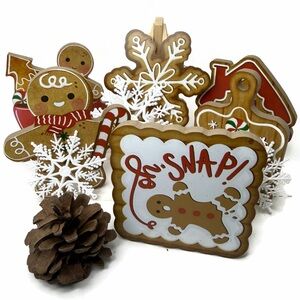 Festive Holiday Tiered Tray Decor Lot 11 Pieces